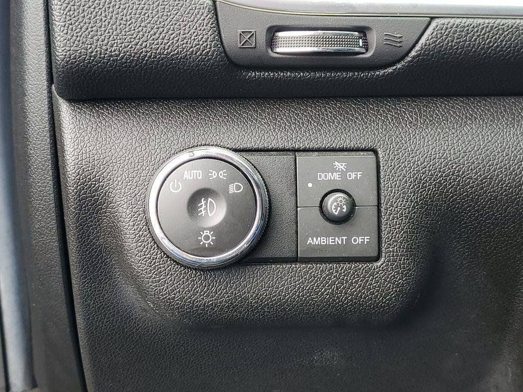 Used 2016 Chevrolet Traverse LT AWD/4WD image 8