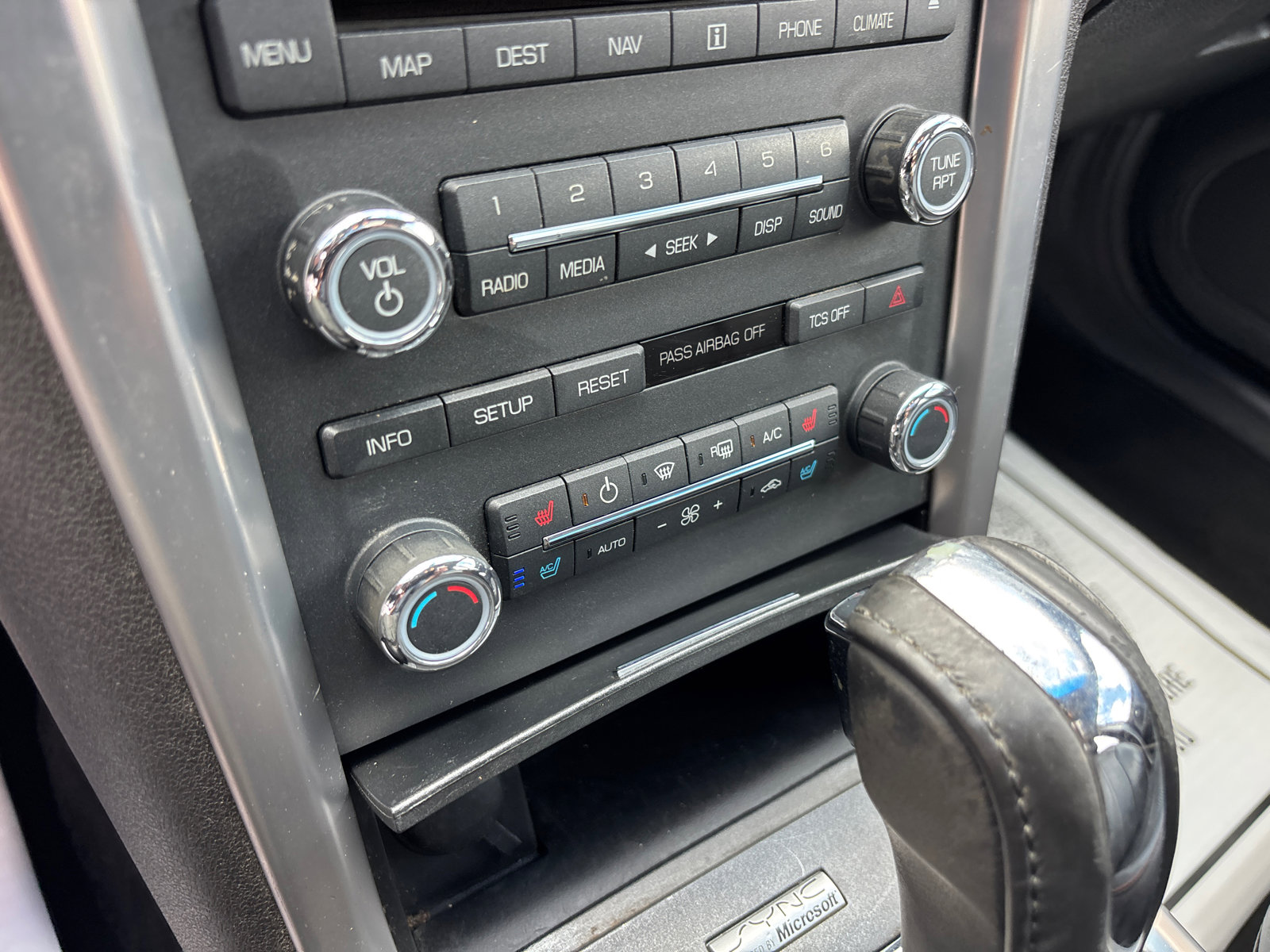 Used 2011 Lincoln MKZ w/ 102A Rapid Spec Order Code FWD image 22