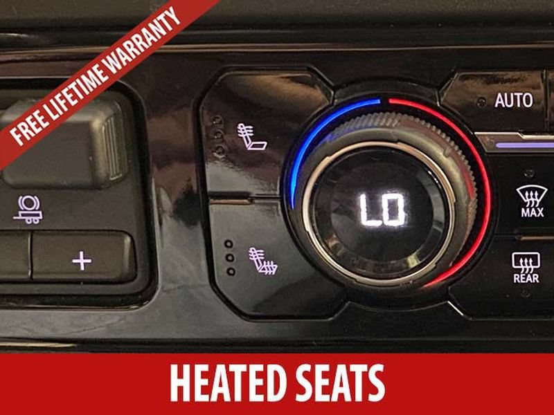 Used 2025 Chevrolet Silverado 1500 LT AWD/4WD image 18