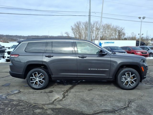 New 2025 Jeep Grand Cherokee L Limited image 2