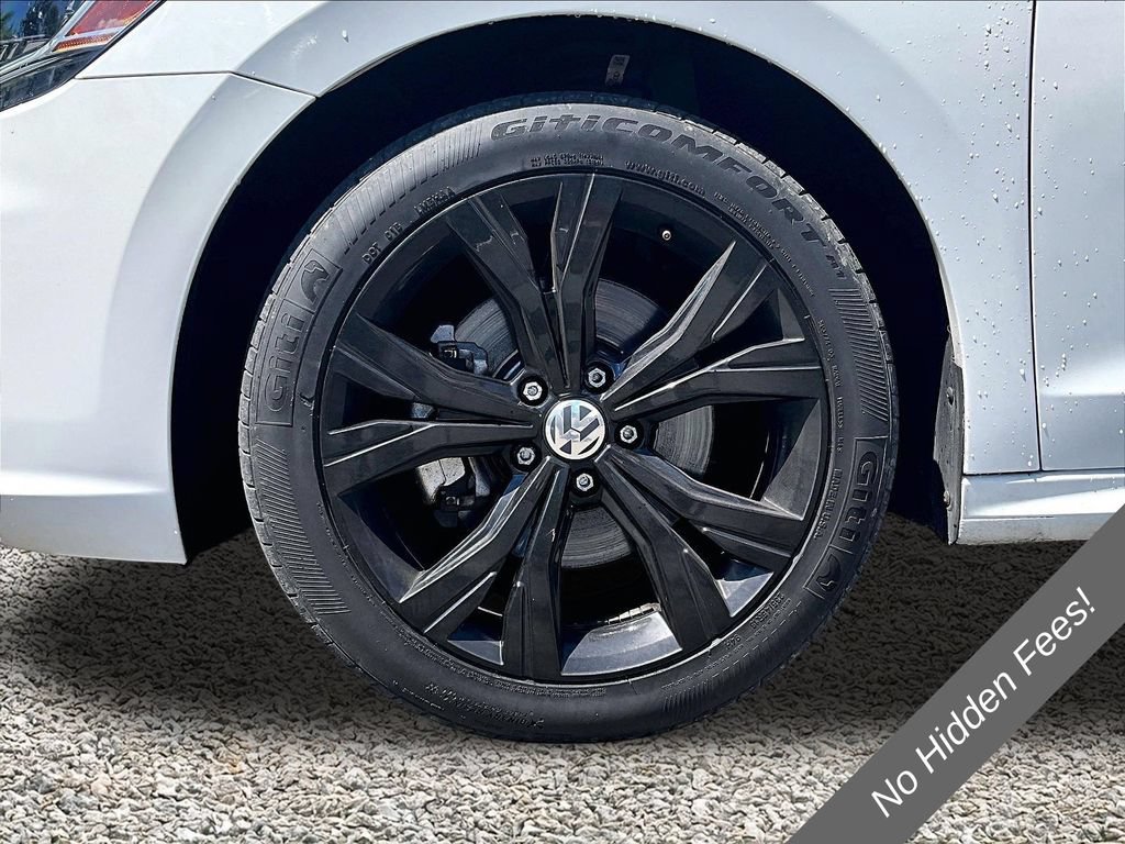 Used 2022 Volkswagen Passat 2.0T SE FWD image 8