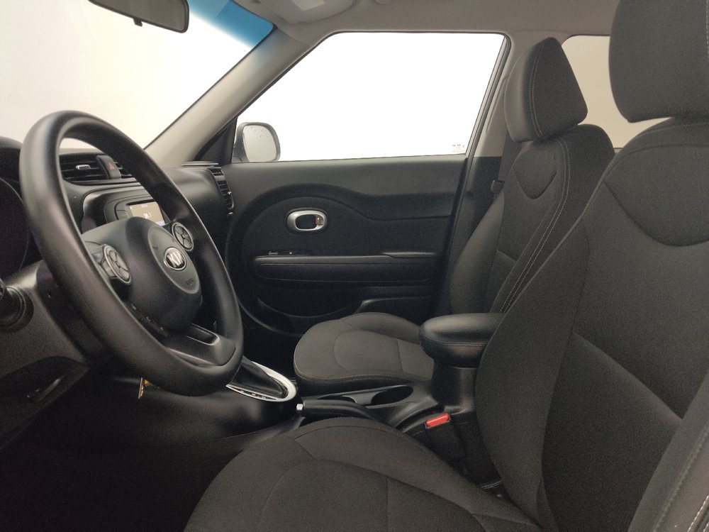 Used 2017 Kia Soul w/ Convenience Package FWD image 17
