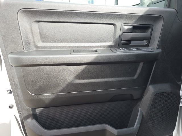 Used 2025 RAM 2500 Tradesman w/ Chrome Appearance Group image 14