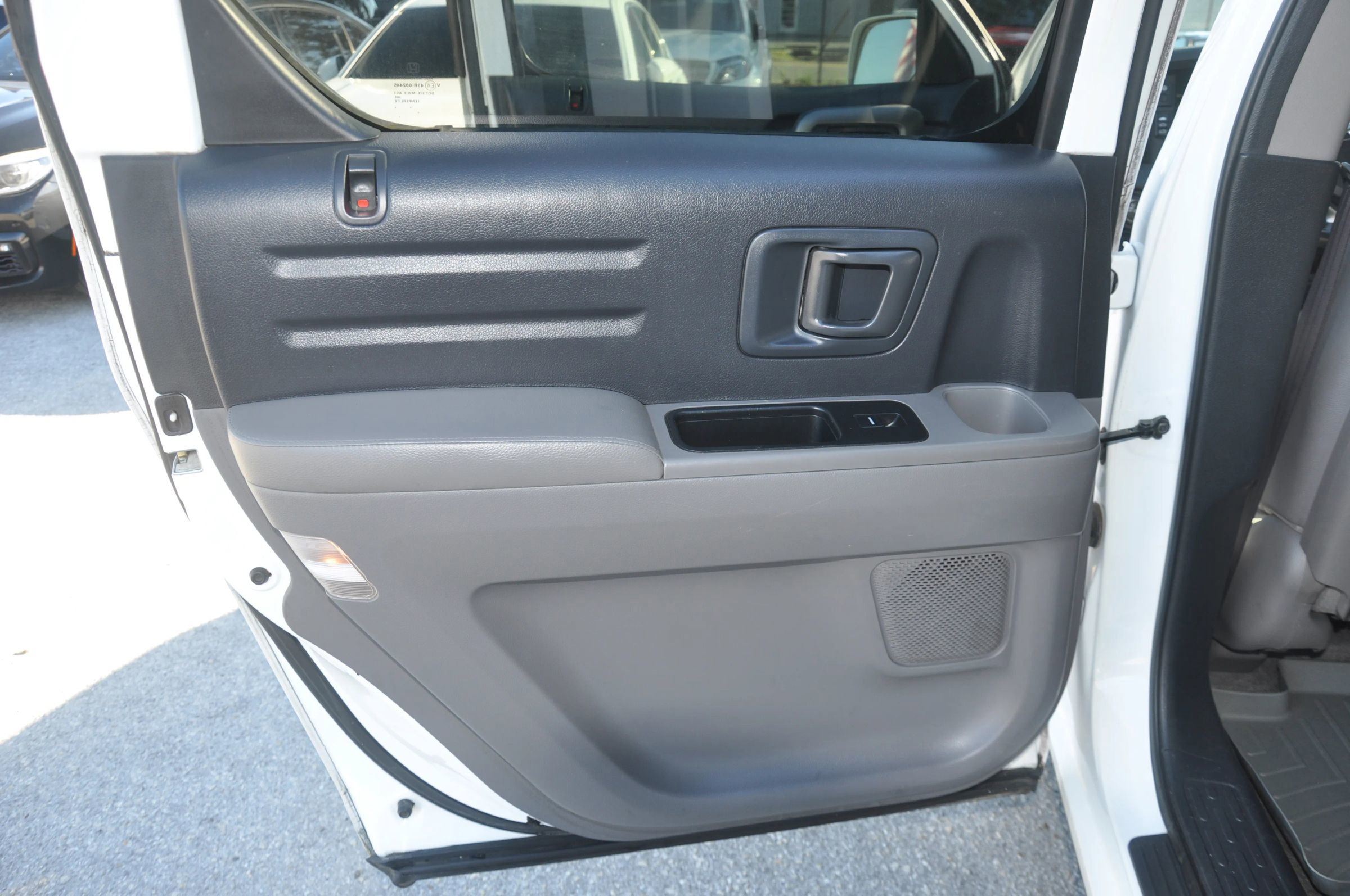 Used 2010 Honda Ridgeline RTL image 30