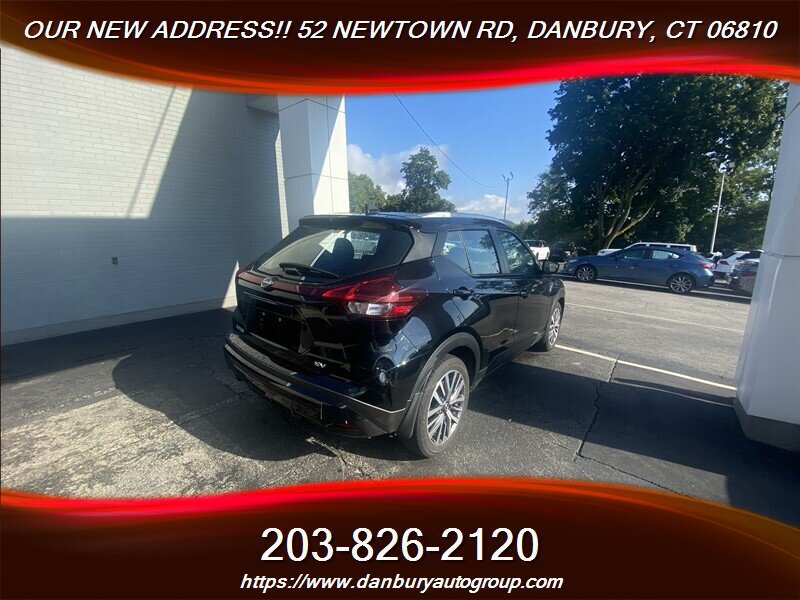 Used 2022 Nissan Kicks SV FWD image 6