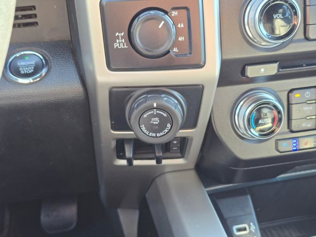 Used 2018 Ford F150 Lariat w/ Equipment Group 502A Luxury AWD/4WD image 28
