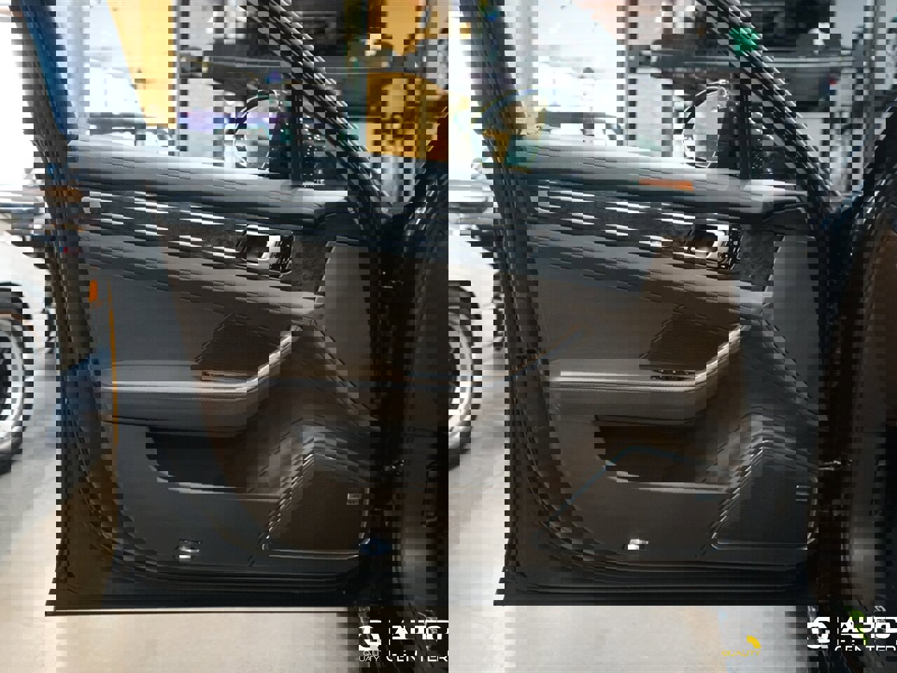 Used 2019 Porsche Panamera Turbo S image 15