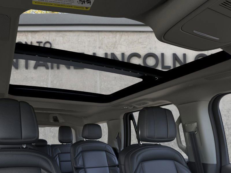 New 2026 Lincoln Navigator Reserve image 22