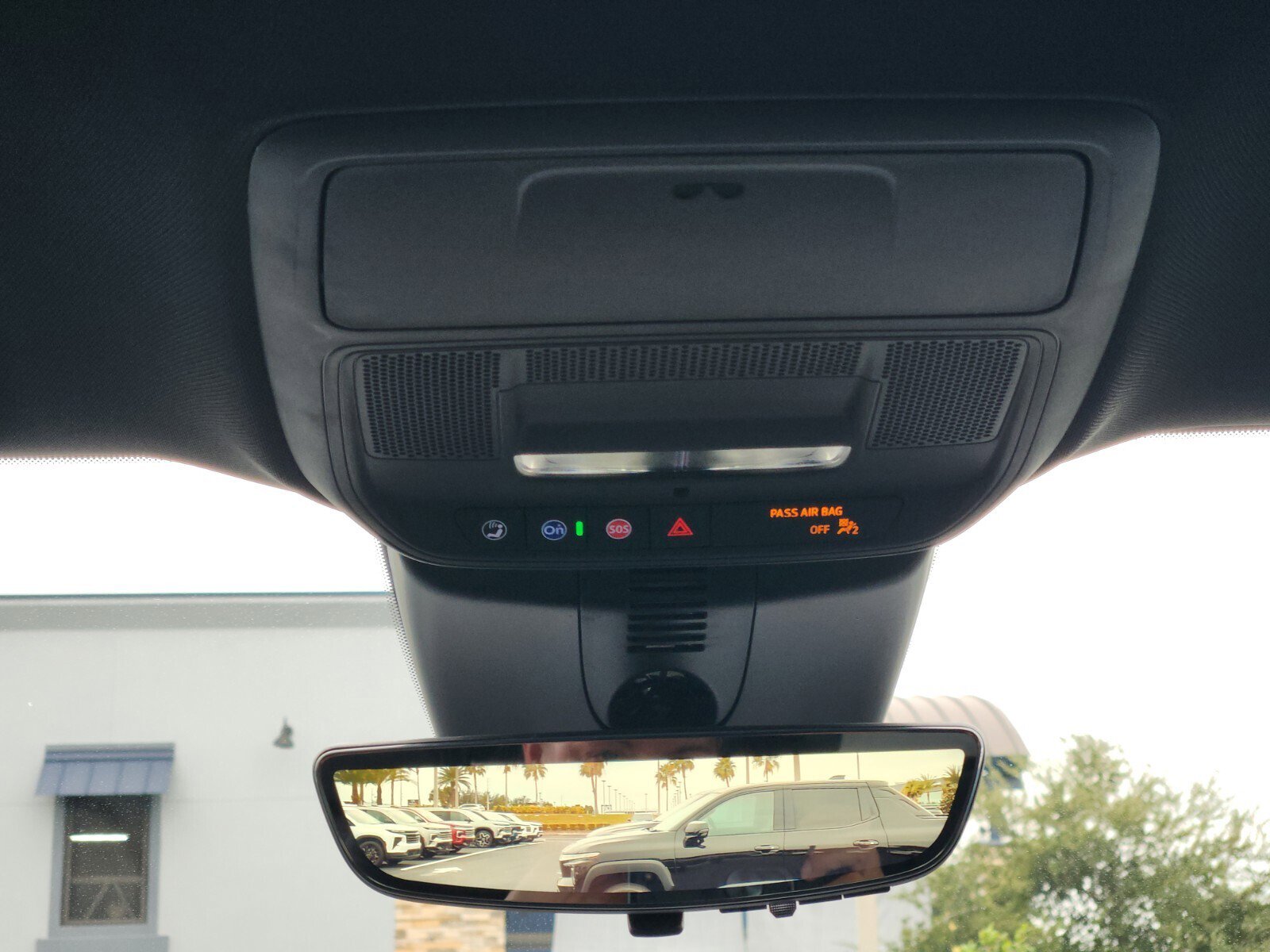 New 2026 Chevrolet Traverse LT w/ Driver Confidence Package image 11