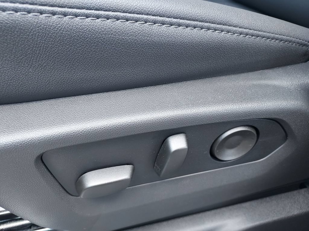 New 2026 Chevrolet Silverado 1500 RST w/ RST All Star Premium Package AWD/4WD image 18
