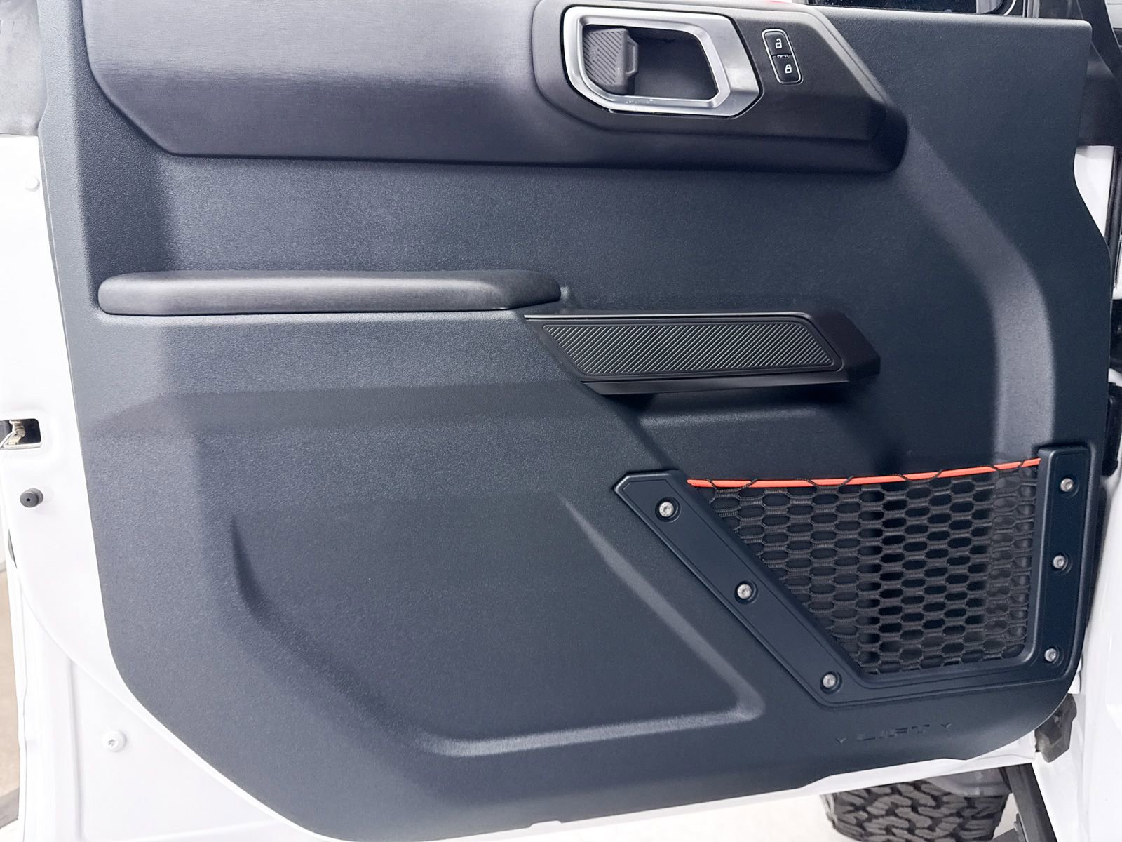 Used 2024 Ford Bronco Raptor w/ Interior Carbon Fiber Pack 6 AWD/4WD image 30