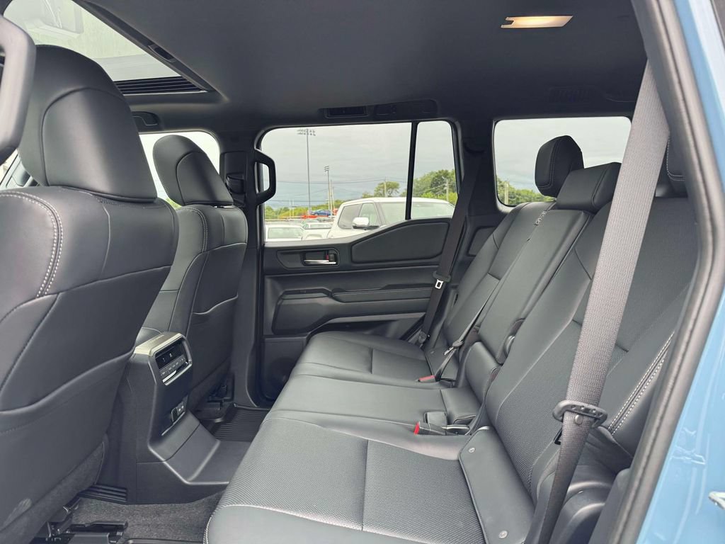 Used 2027 Toyota Land Cruiser AWD/4WD image 14