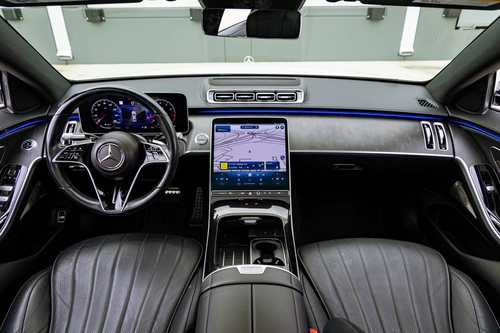 Used 2022 Mercedes-Benz S 580 4MATIC Sedan w/ AMG Line Package image 33