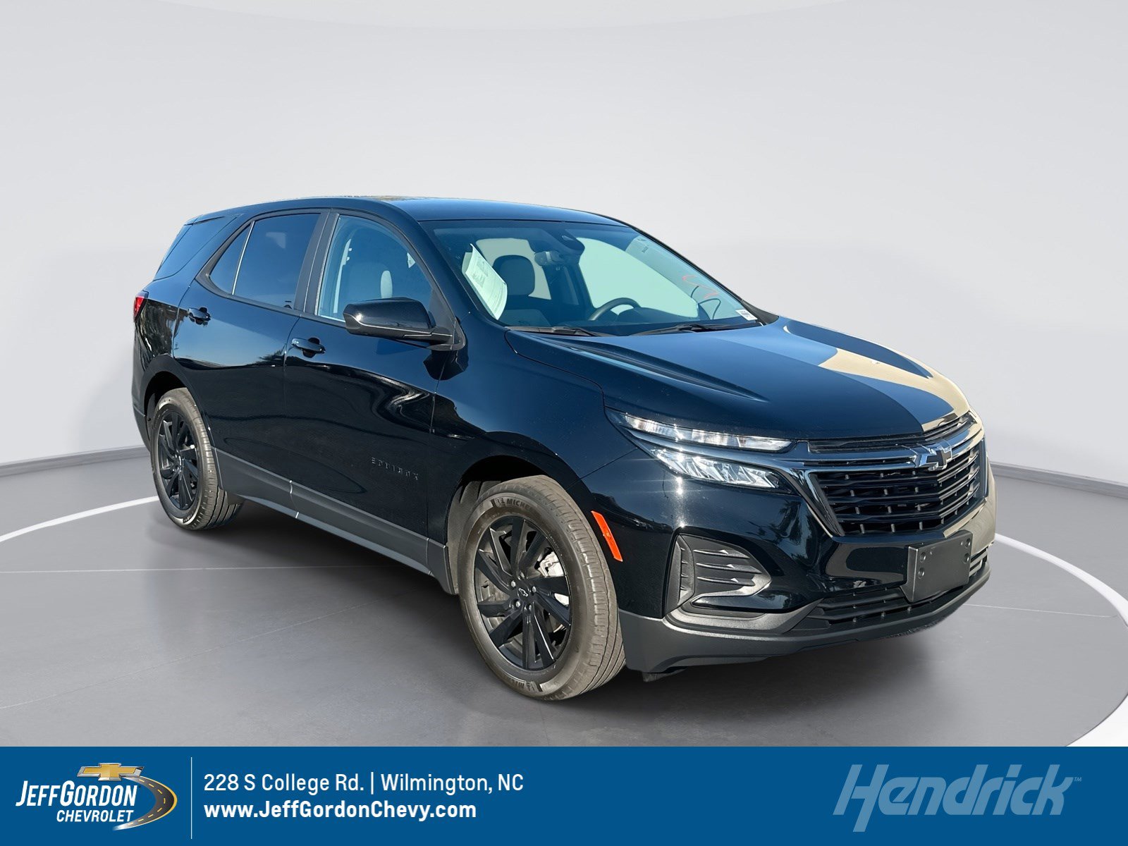 Used 2024 Chevrolet Equinox LS w/ LS Convenience Package
