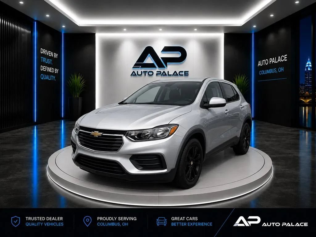 Used 2019 Chevrolet Trax LS FWD image 1