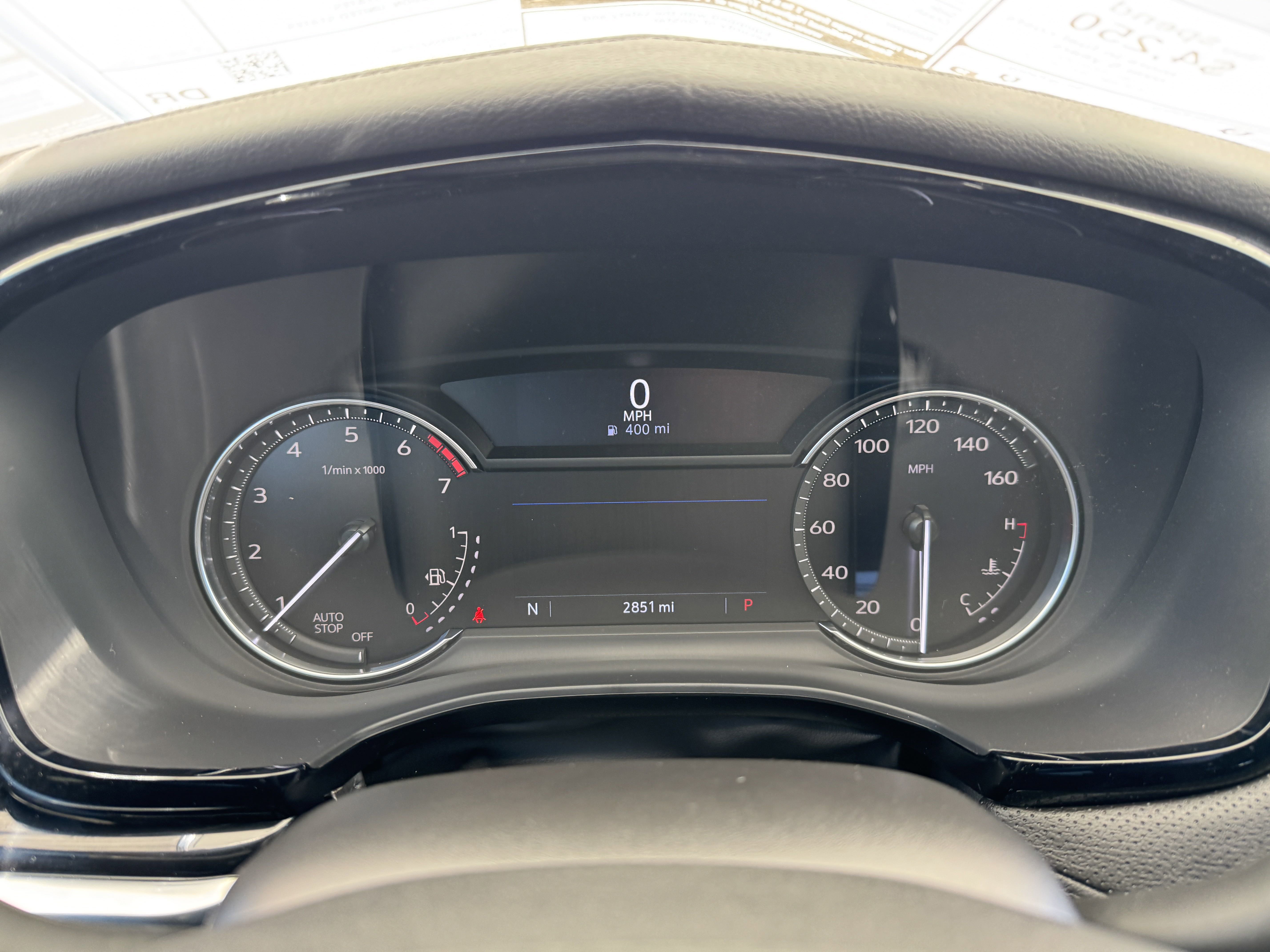 New 2025 Cadillac XT6 Luxury image 32