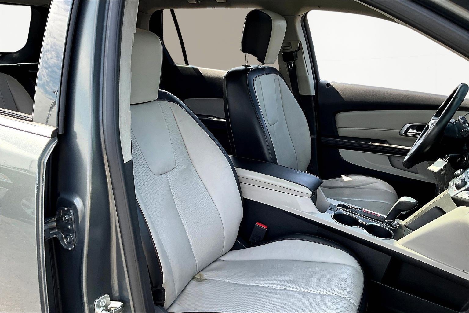 Used 2013 GMC Terrain SLT AWD/4WD image 27
