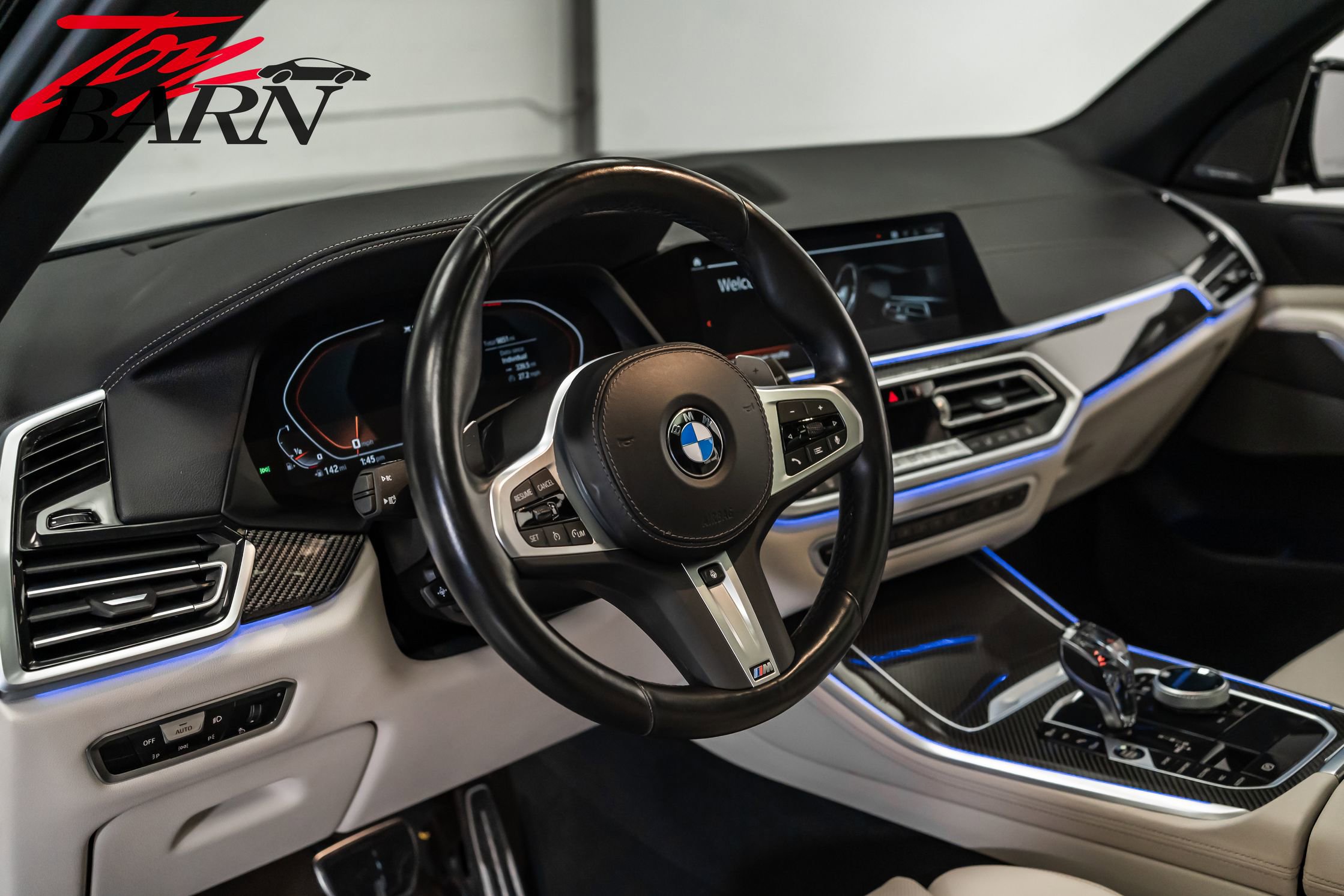 Used 2023 BMW X5 M50i w/ Executive Package image 28