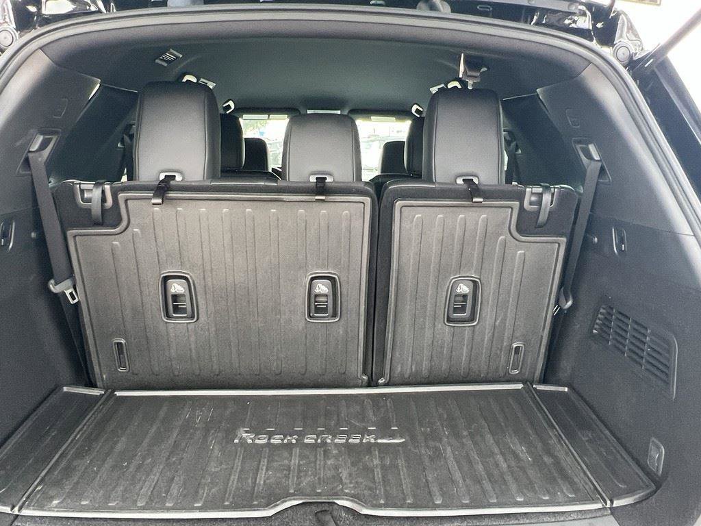 Used 2024 Nissan Pathfinder Rock Creek image 11