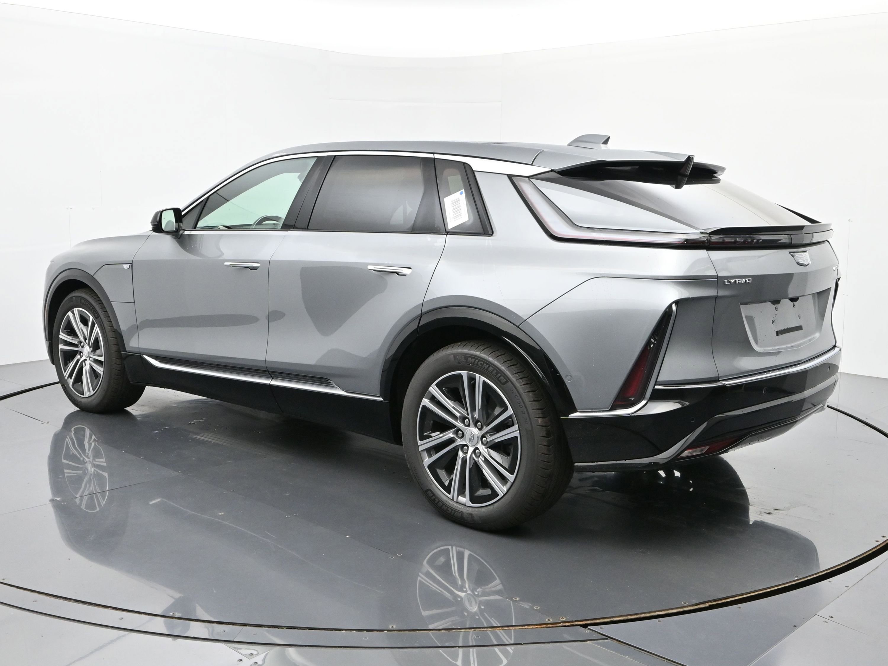 New 2026 Cadillac Lyriq Luxury image 3