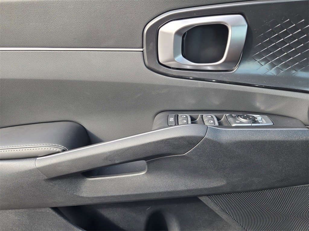 New 2026 Kia Sorento S image 16