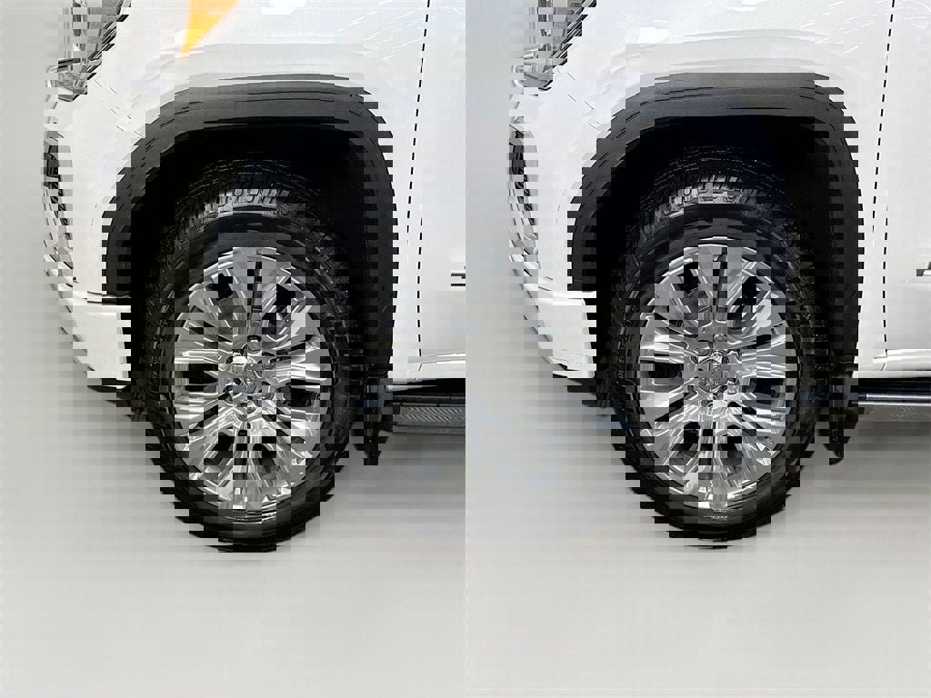 Used 2020 GMC Sierra 1500 Denali w/ Denali Ultimate Package image 24