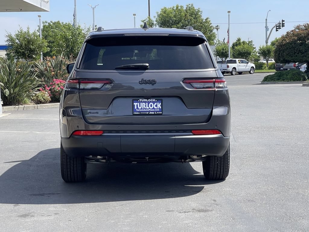 New 2026 Jeep Grand Cherokee L 4WD image 5
