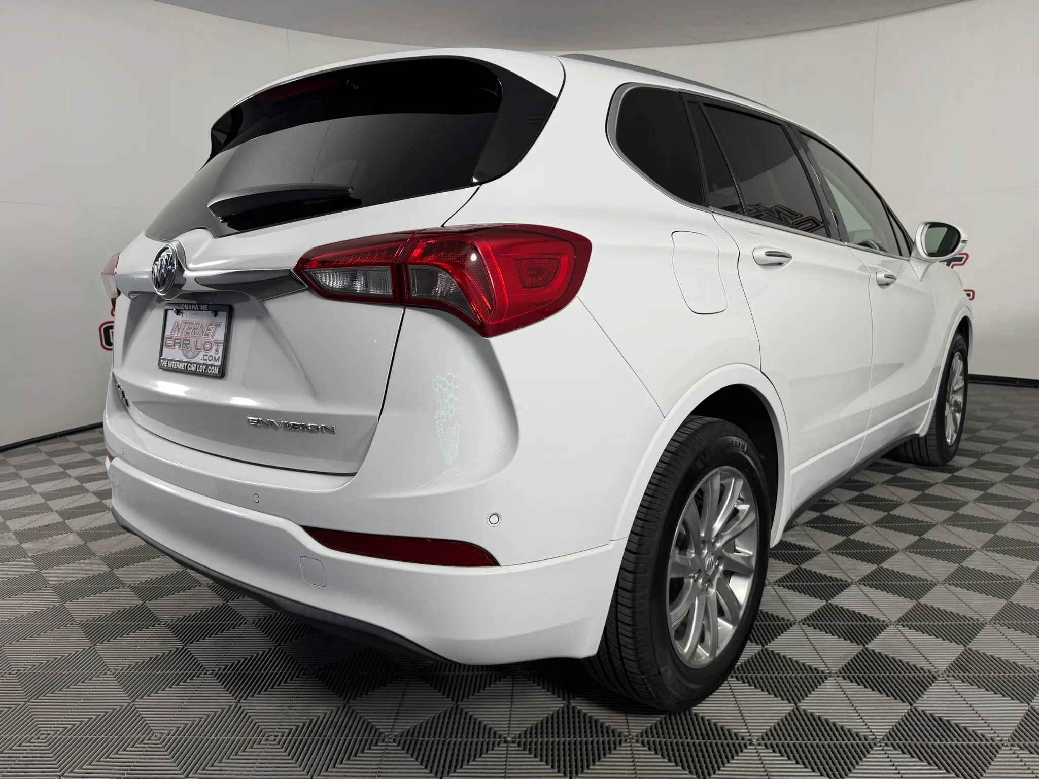Used 2020 Buick Envision Essence FWD image 29