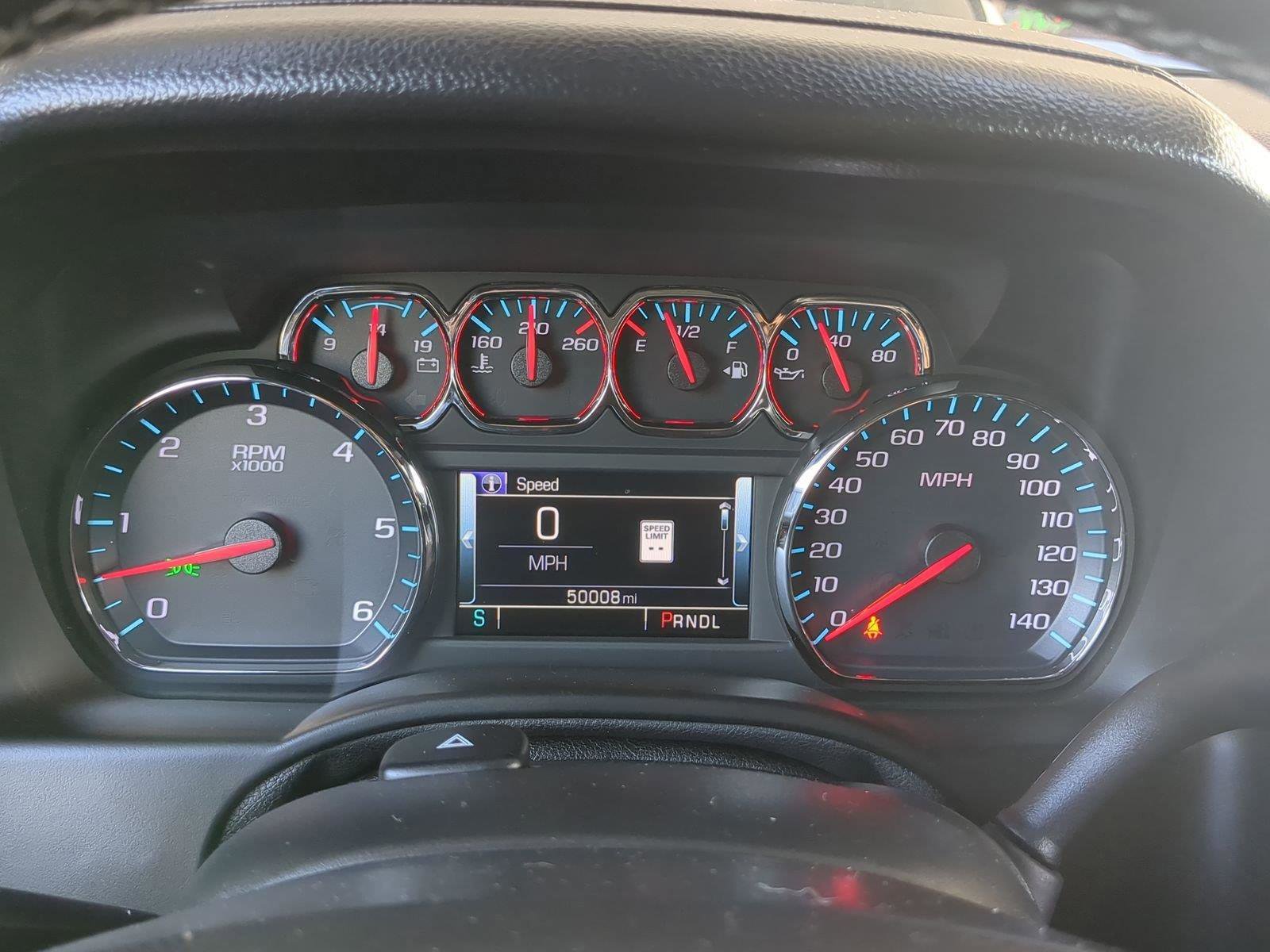 Used 2020 Chevrolet Suburban LT image 15