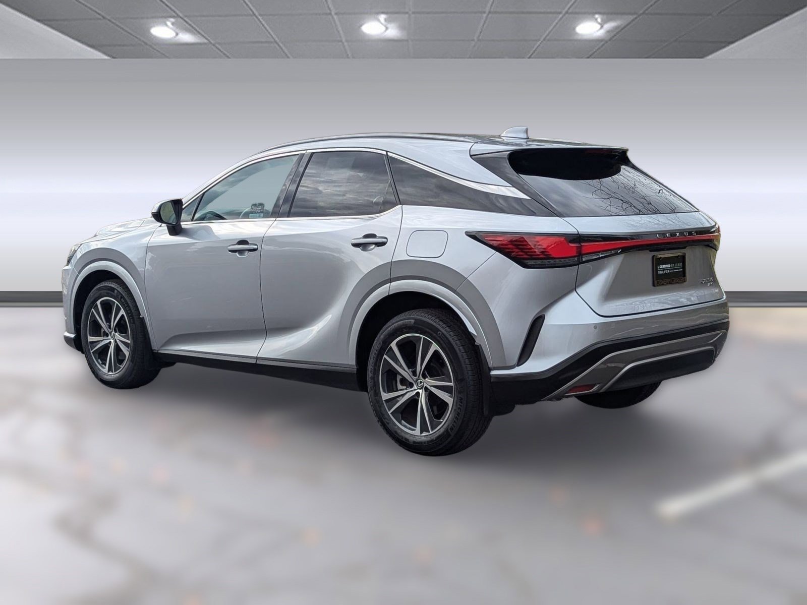 Used 2023 Lexus RX 350 Premium Plus w/ Accessory Package image 3
