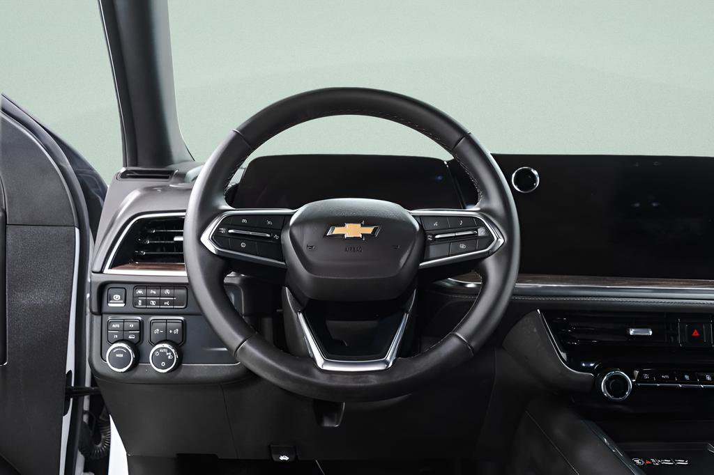 Used 2025 Chevrolet Tahoe LT image 11