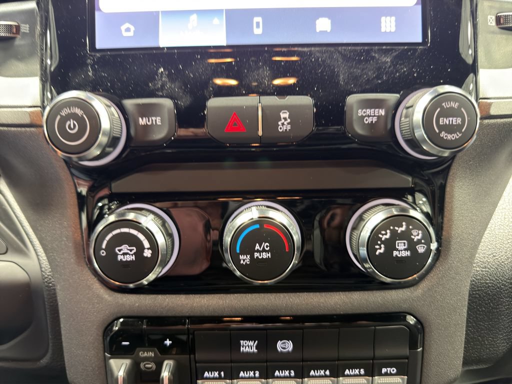 New 2026 RAM 4500 Tradesman w/ Chrome Appearance Group AWD/4WD image 34