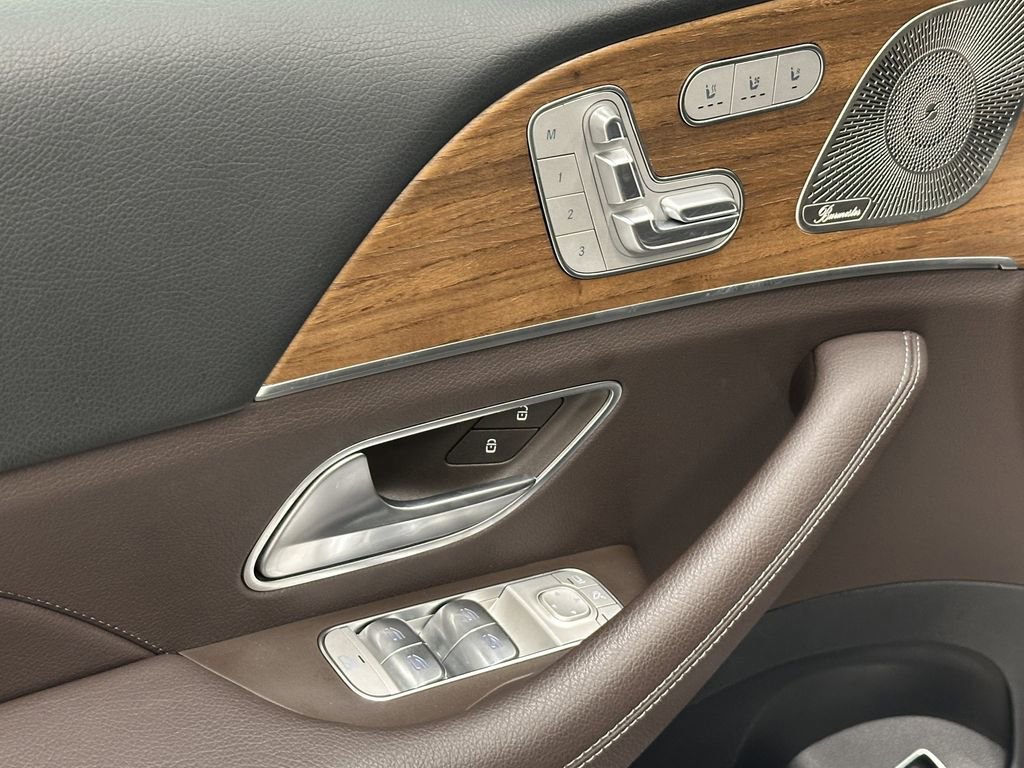 Certified 2023 Mercedes-Benz GLS 450 4MATIC image 11