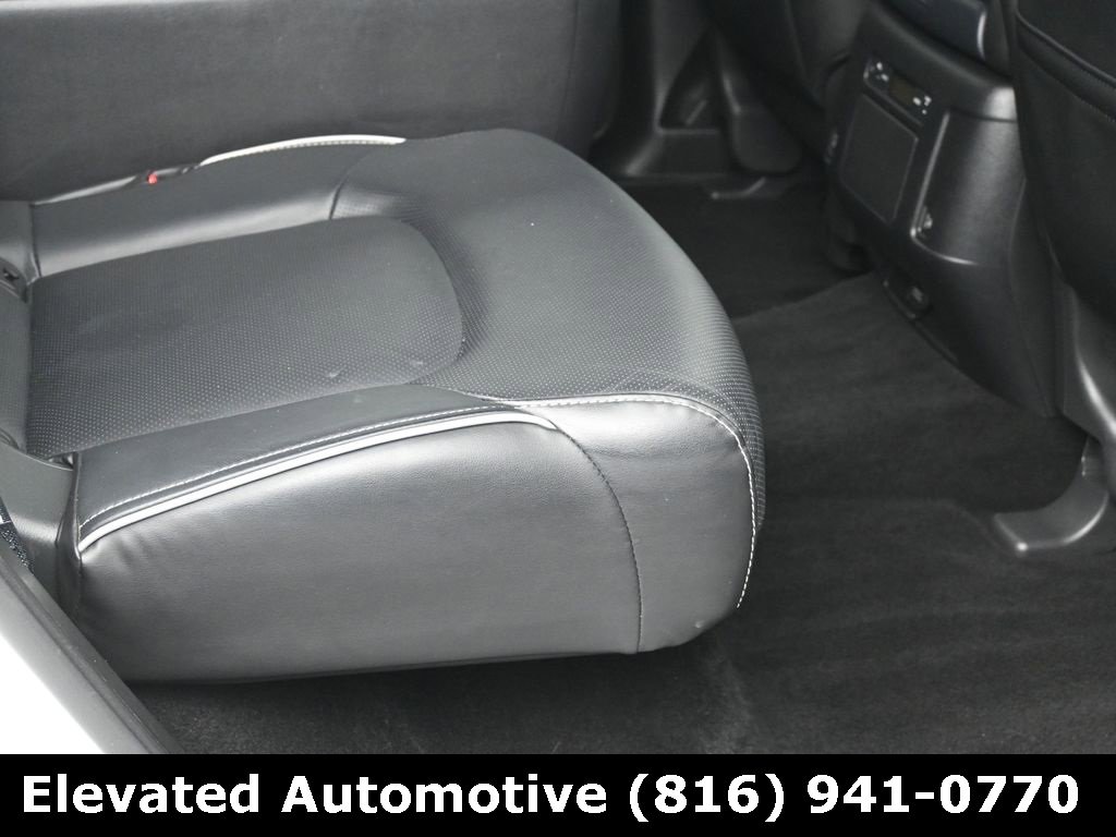 Used 2023 INFINITI QX80 Premium Select w/ All-Season Package image 10