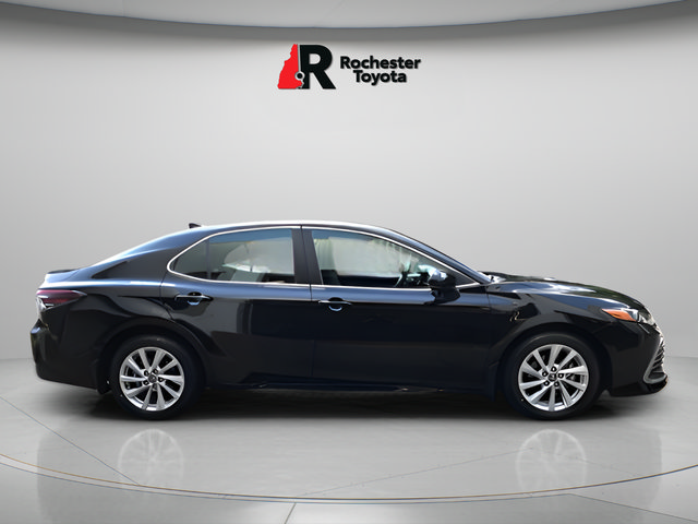 Used 2024 Toyota Camry LE FWD image 8