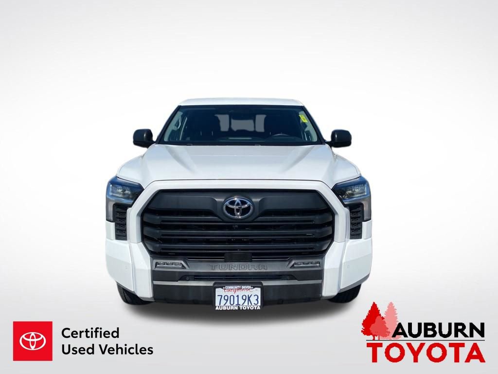 Used 2022 Toyota Tundra SR5 w/ SR5 Convenience Package AWD/4WD image 3