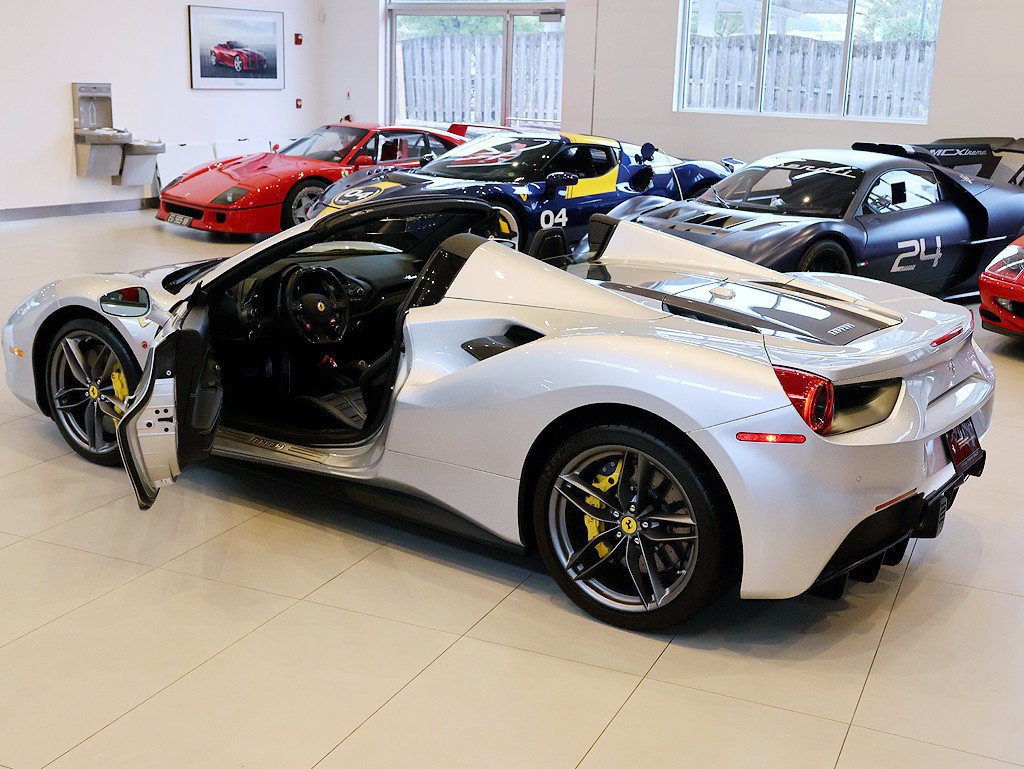 Certified 2018 Ferrari 488 Spider RWD image 68