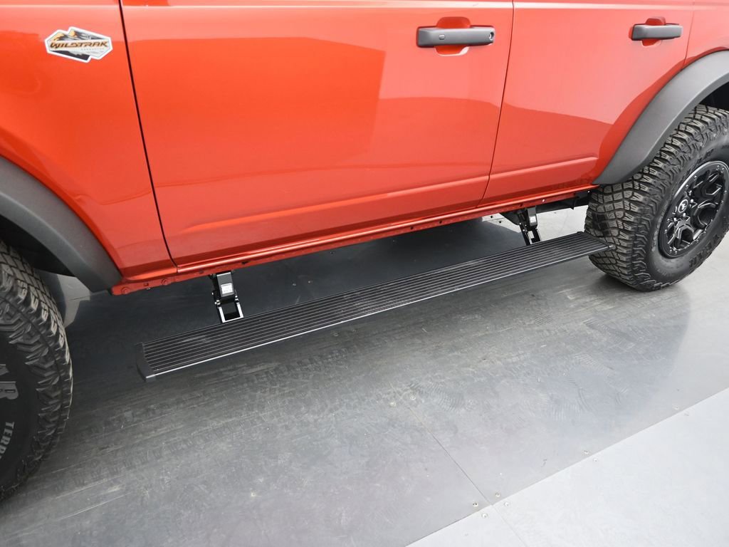 Used 2023 Ford Bronco Wildtrak image 24