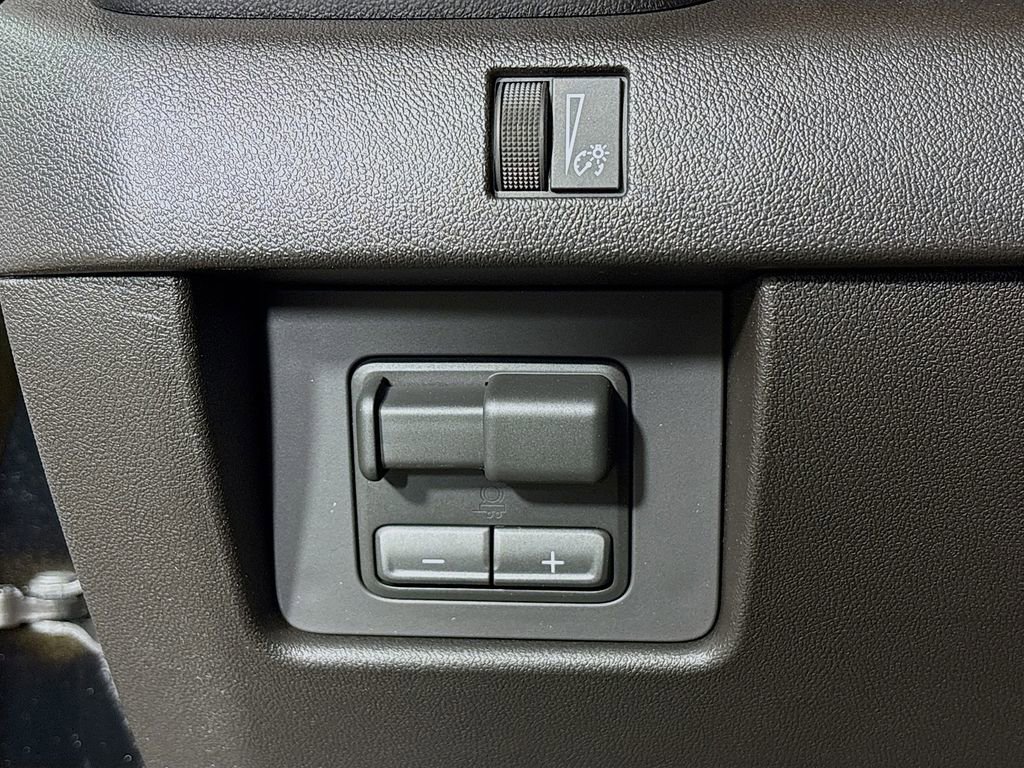 New 2026 GMC Canyon AT4 image 10