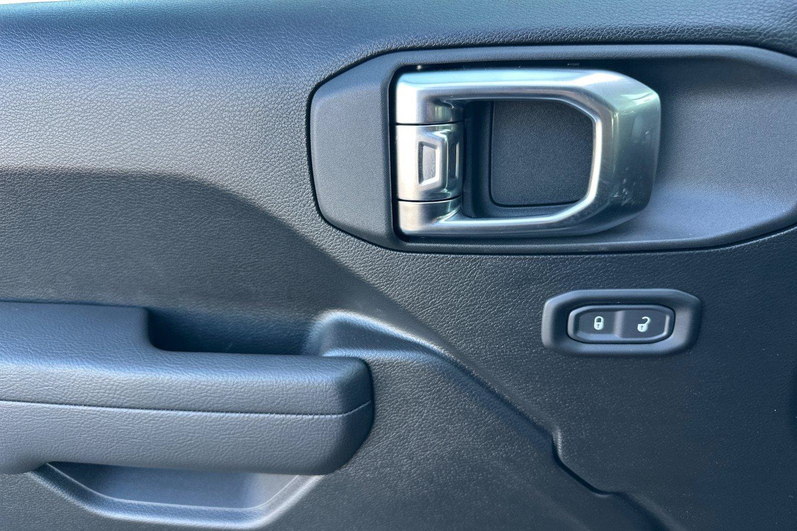 New 2026 Jeep Wrangler Sport AWD/4WD image 10