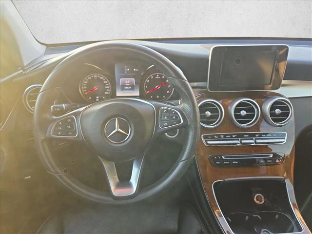 Used 2018 Mercedes-Benz GLC 300 4MATIC image 12