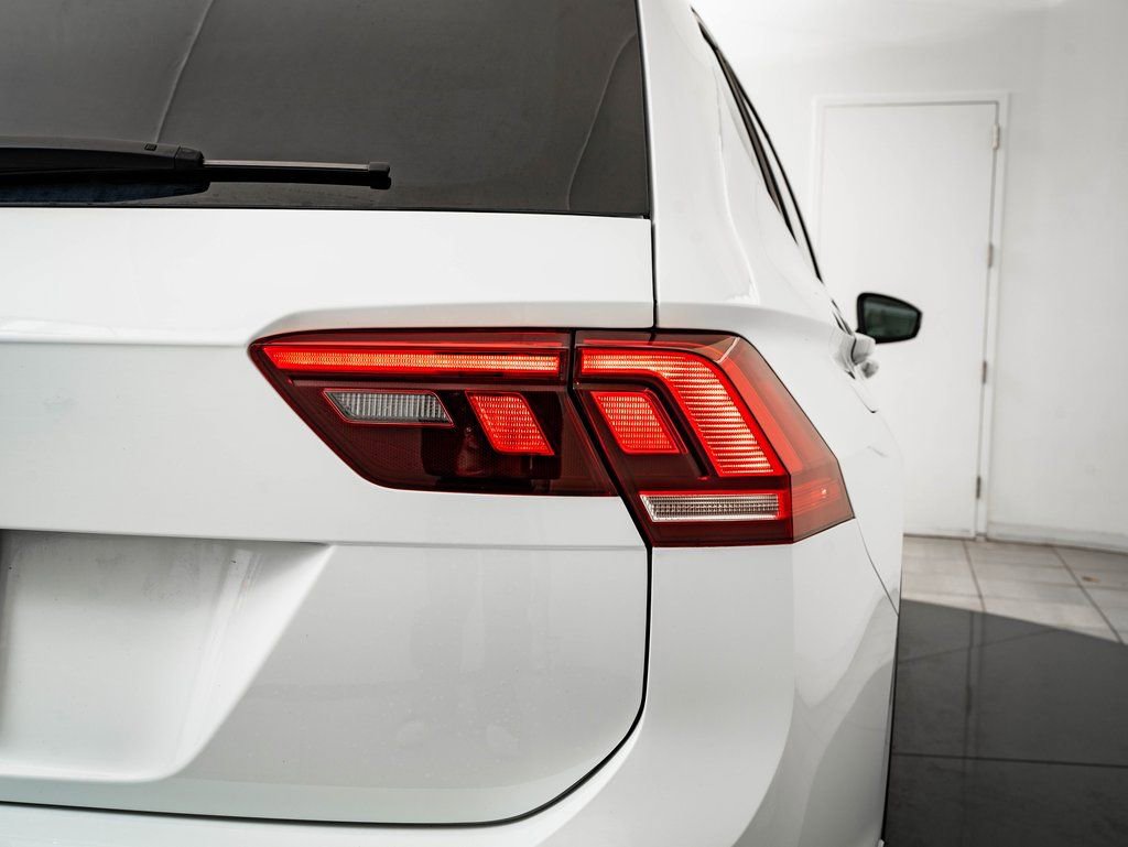 Used 2024 Volkswagen Tiguan S image 9