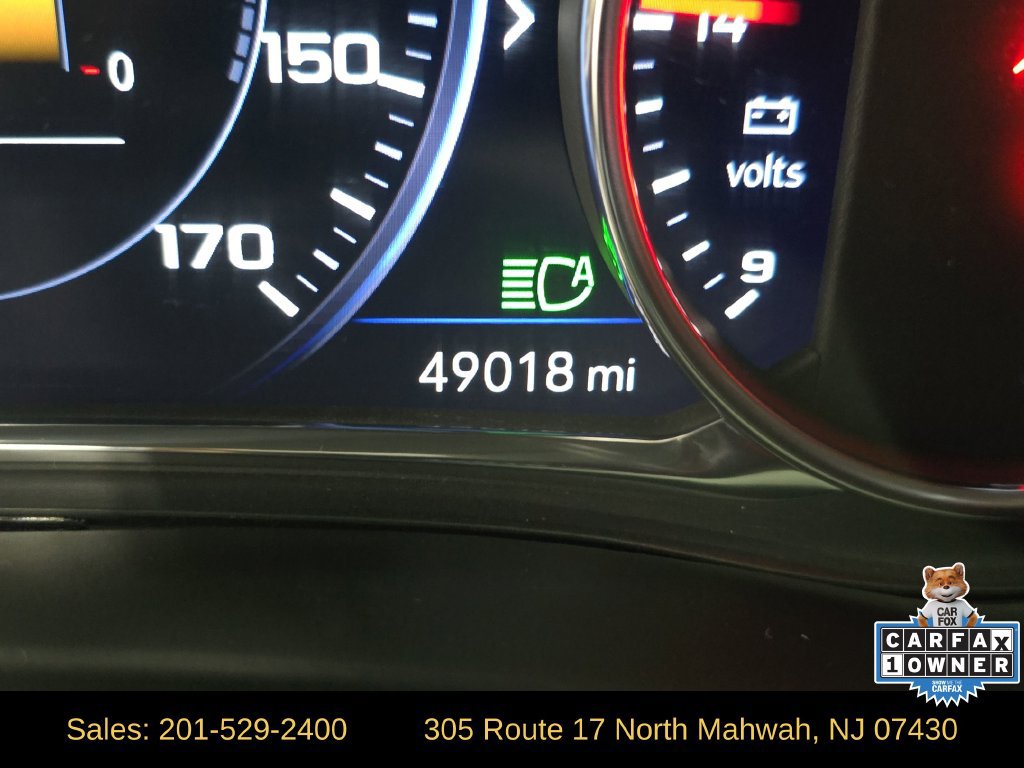 Used 2023 Chevrolet Traverse Premier w/ Redline Edition AWD/4WD image 17