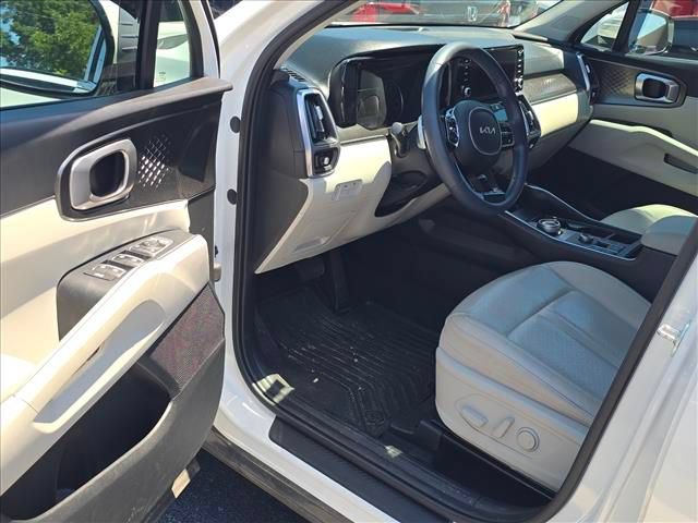 Certified 2023 Kia Sorento EX AWD/4WD image 5
