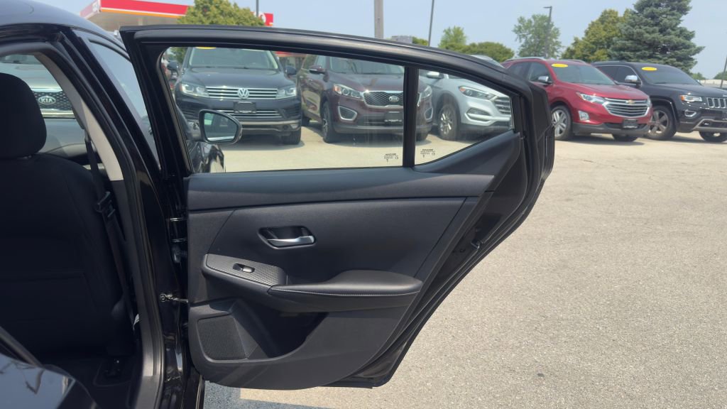 Used 2022 Nissan Sentra SV image 15