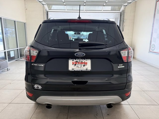 Used 2018 Ford Escape SE w/ SE Sync 3 Package image 5