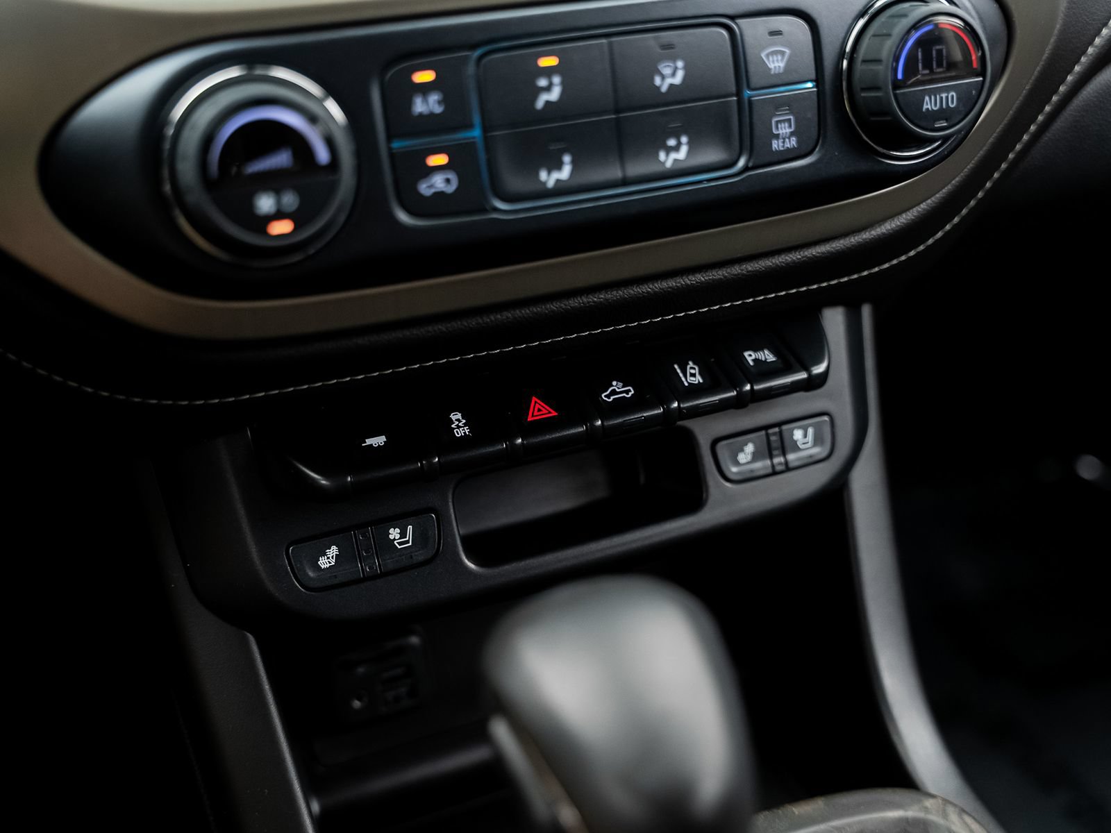 Used 2022 GMC Canyon Denali AWD/4WD image 49