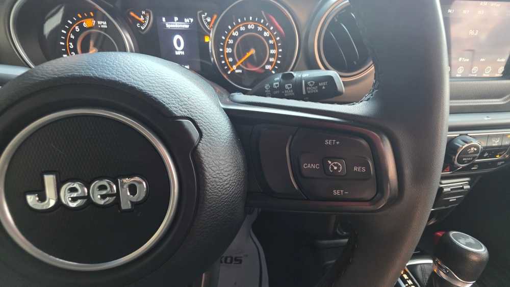 Used 2023 Jeep Wrangler Sport AWD/4WD image 13