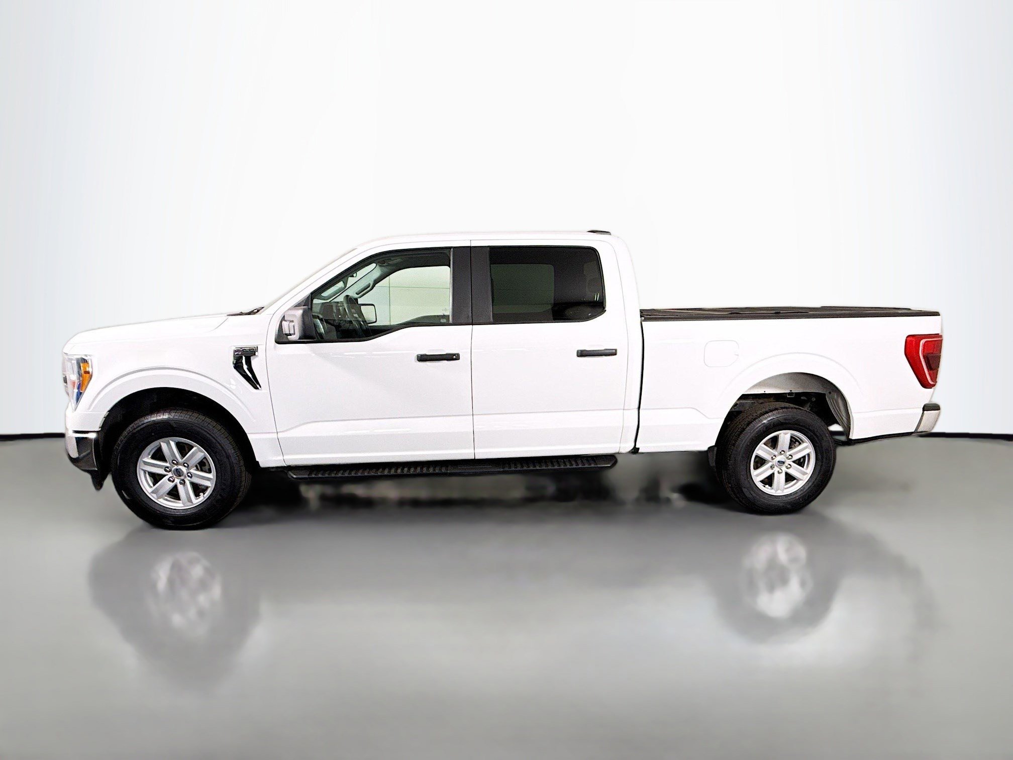 Used 2022 Ford F150 XLT image 6