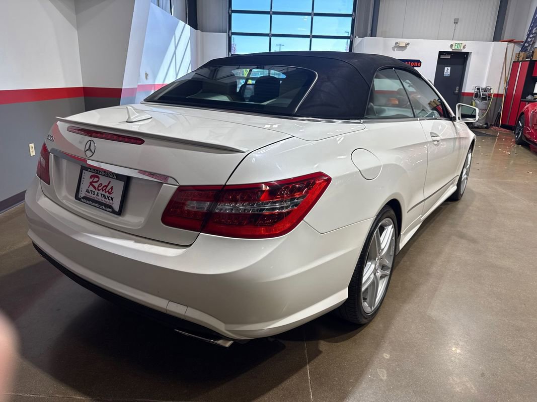 Used 2011 Mercedes-Benz E 550 Cabriolet image 86
